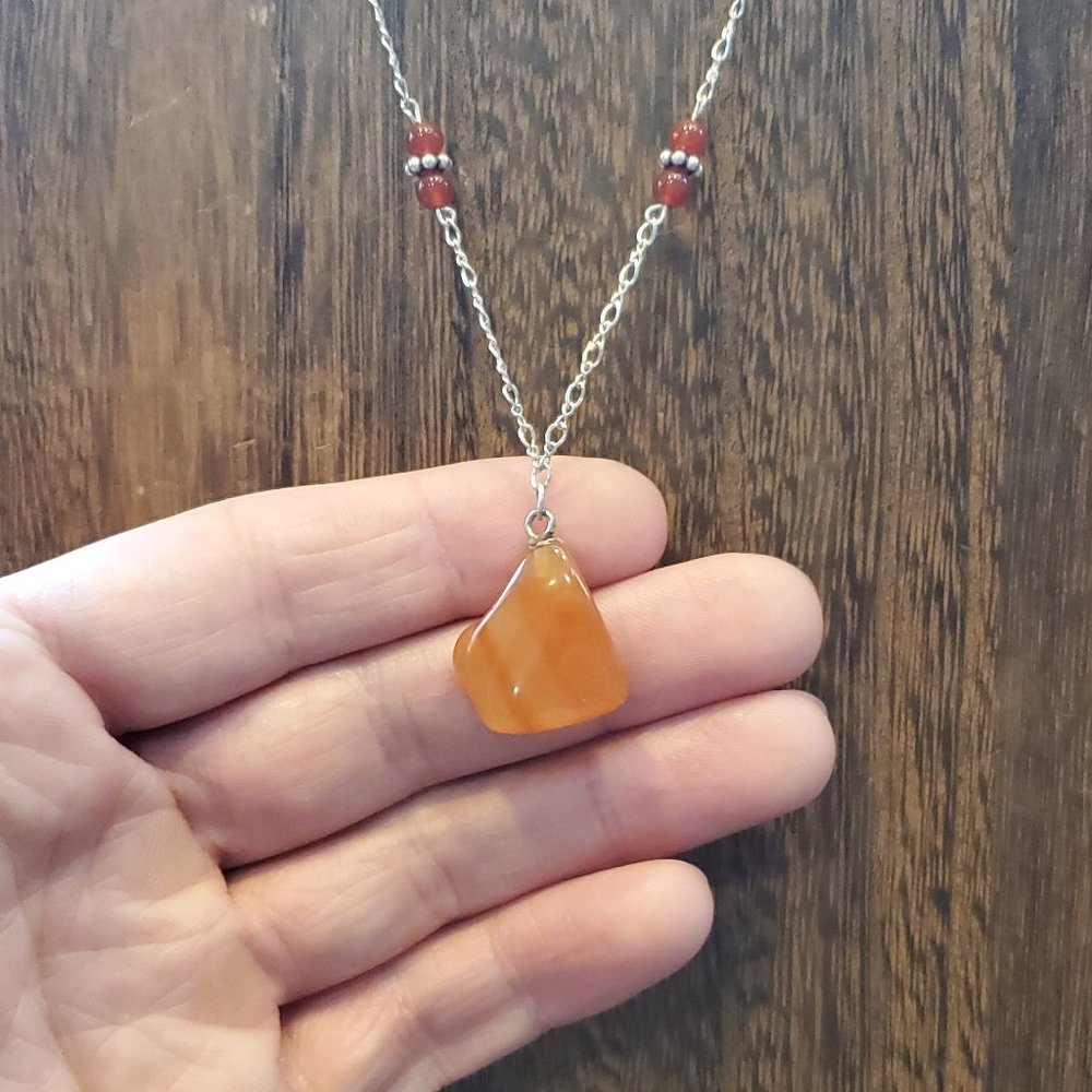18 Inch Sterling Silver Apricot Agate Stone Necklace - Picture 1 of 6